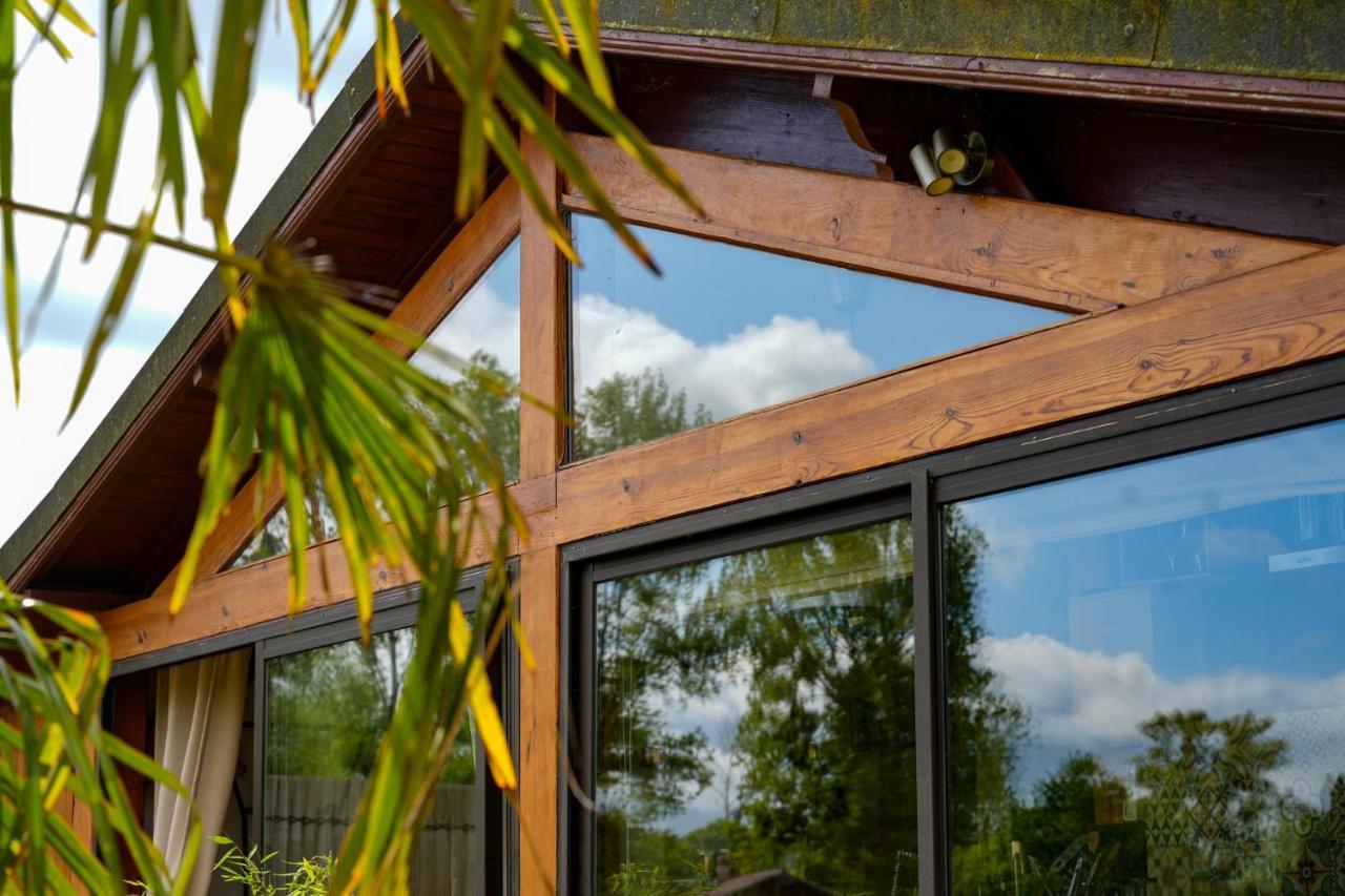 Kaebane 85, Lodge Avec Spa Au Bord De L'Eau Prouilly Kültér fotó