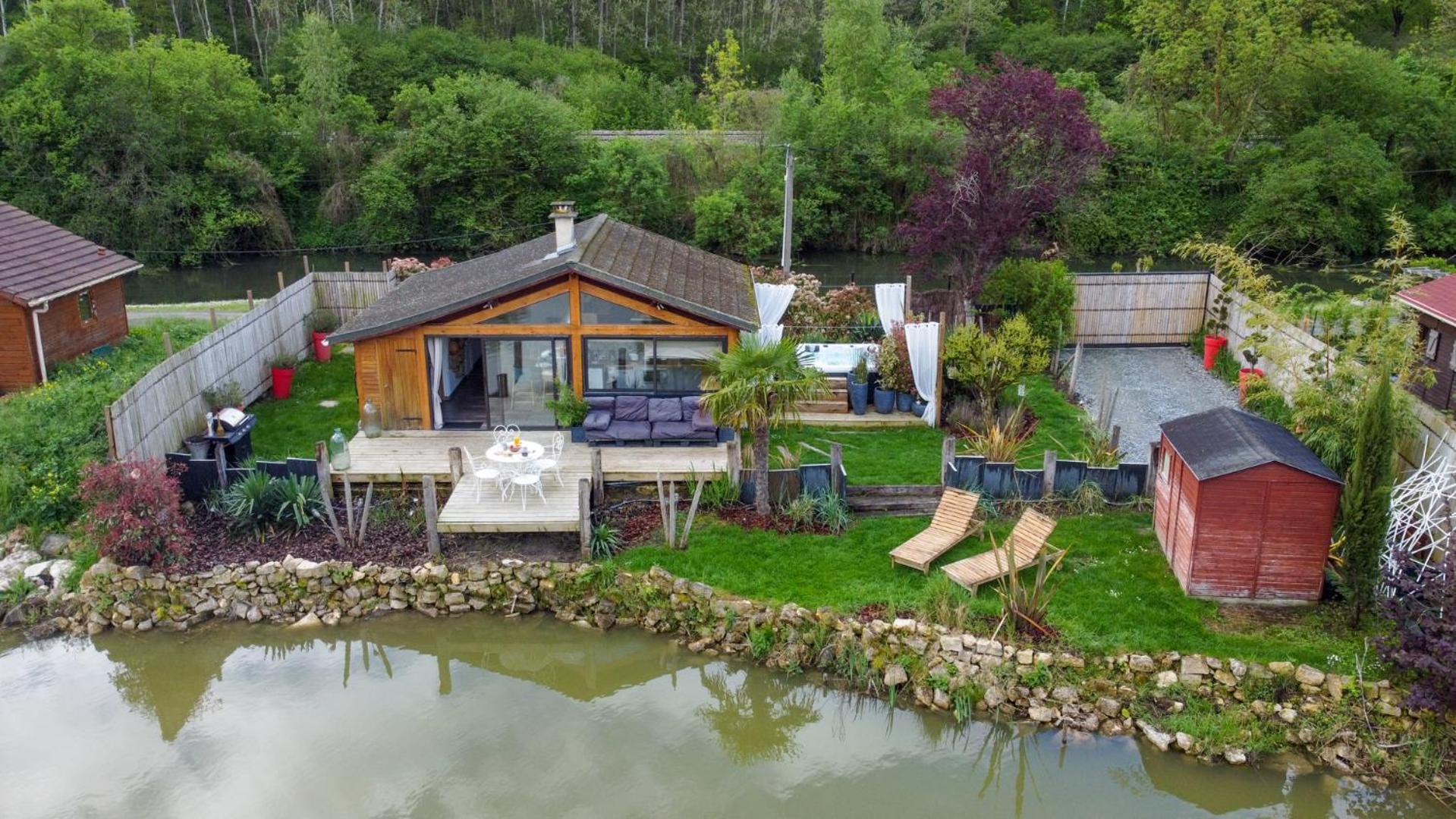 Kaebane 85, Lodge Avec Spa Au Bord De L'Eau Prouilly Kültér fotó